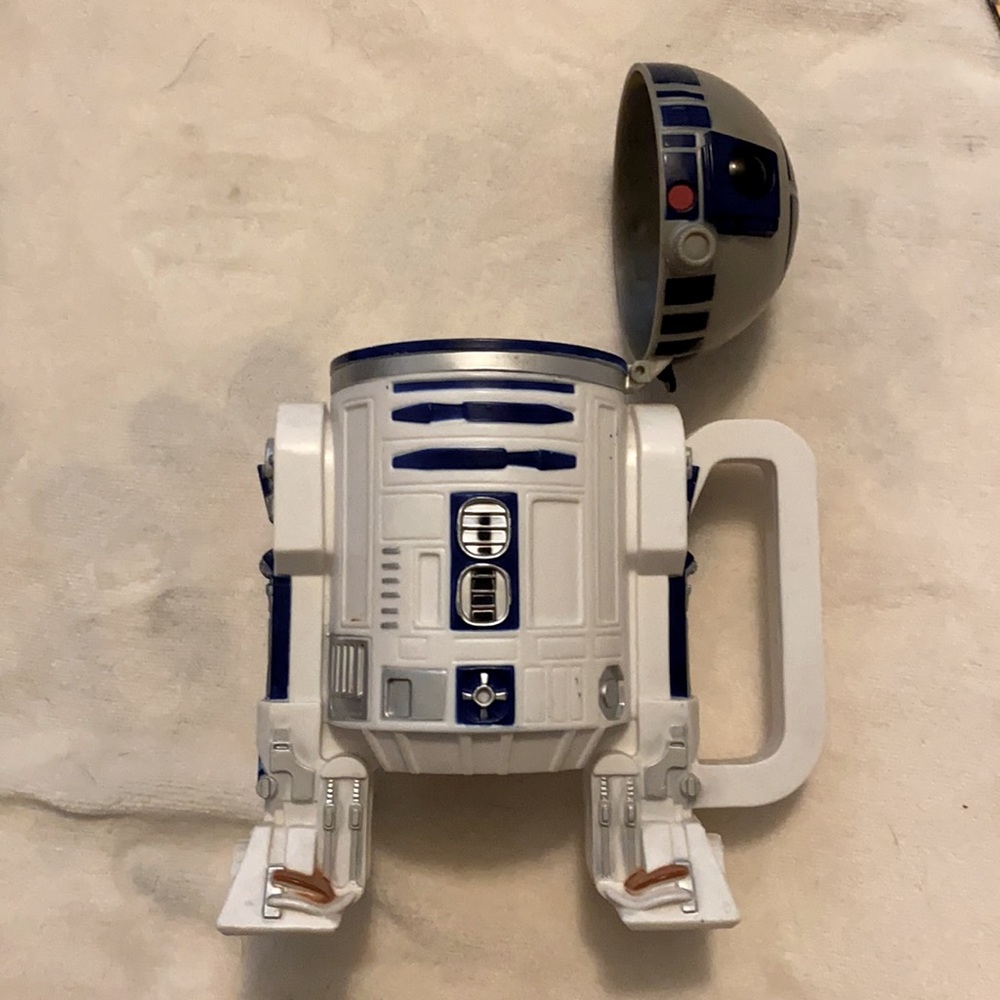 Star Wars R2D2 plastic cup with lid - Picture 2 of 7